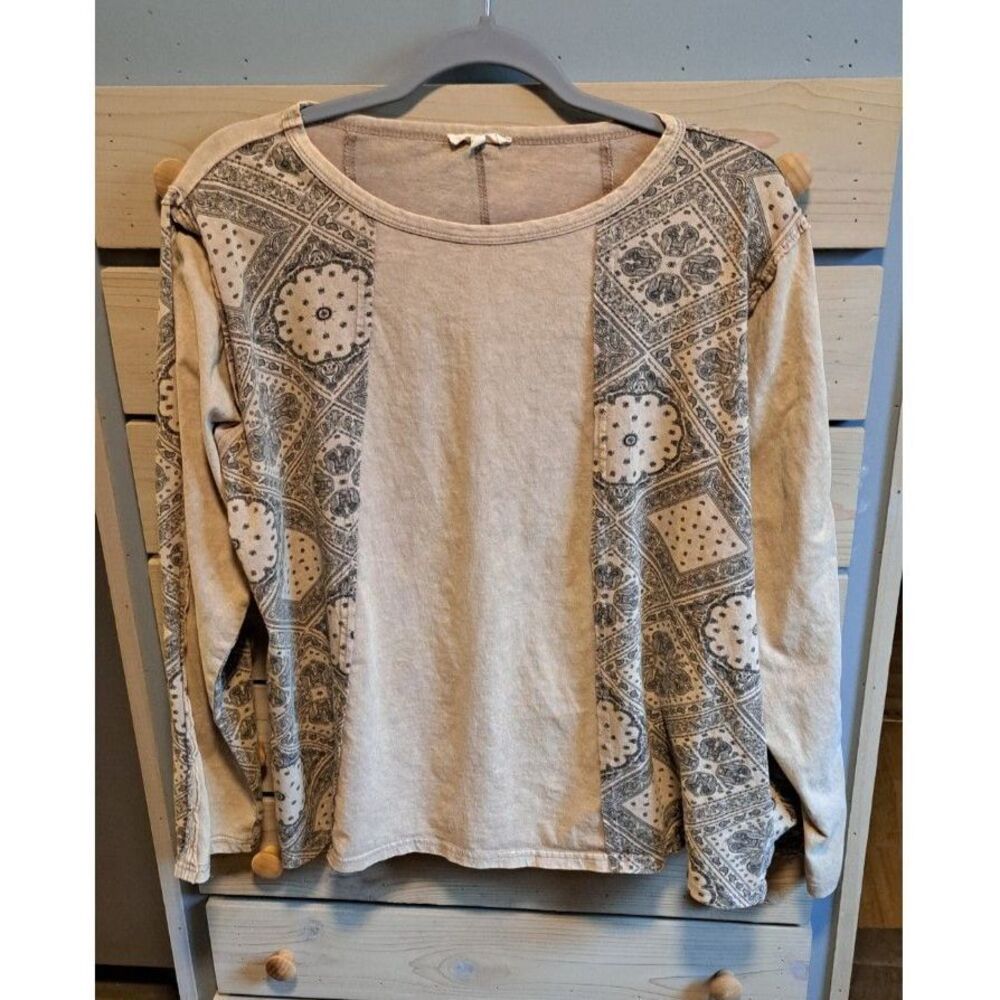 Easel Mineral Wash Boho Design Long Sleeve Top Women’s Large